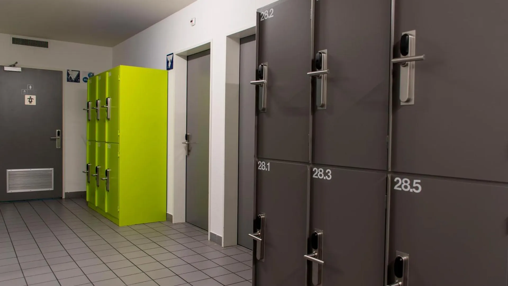 Geneva Hostel