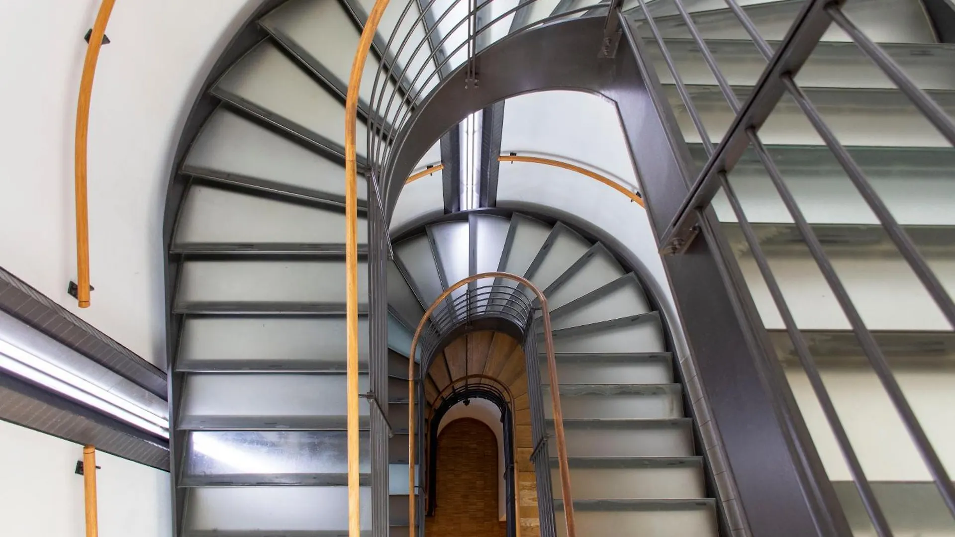 Geneva Hostel