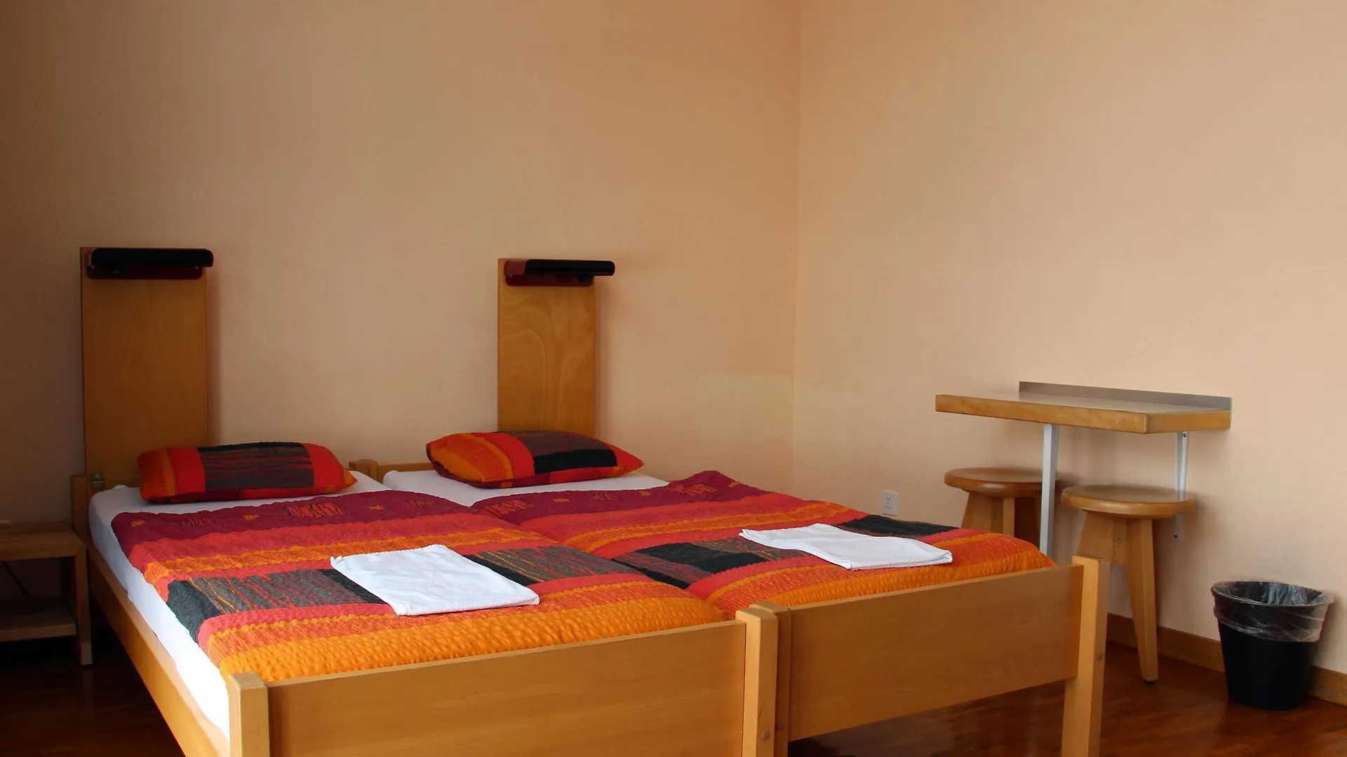 Geneva Hostel 0*,  Schweiz