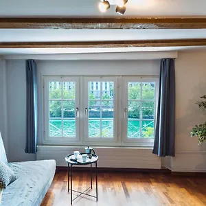 hitrental-niederdorf-apartments.hotelsbaselswitzerland.com/
